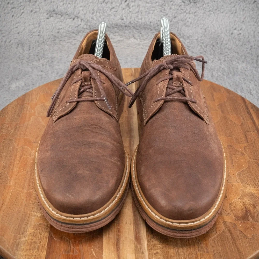 Clark's Shoes Men's 7.5 M Newkirk‎ Plain Nubuck Leather Dress Casual Grunge